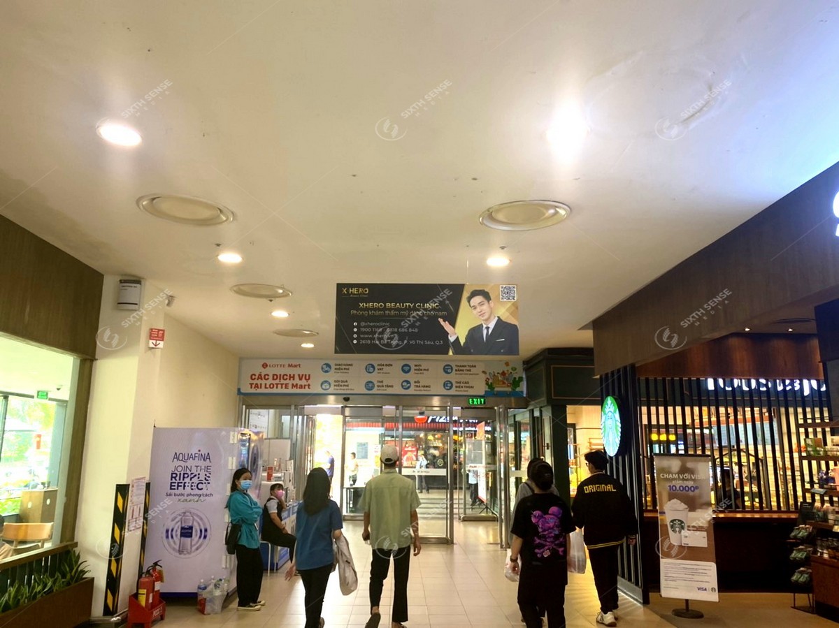Thi công biển quảng cáo tại siêu thị Lotte Mart cho TMV Xuân Hùng